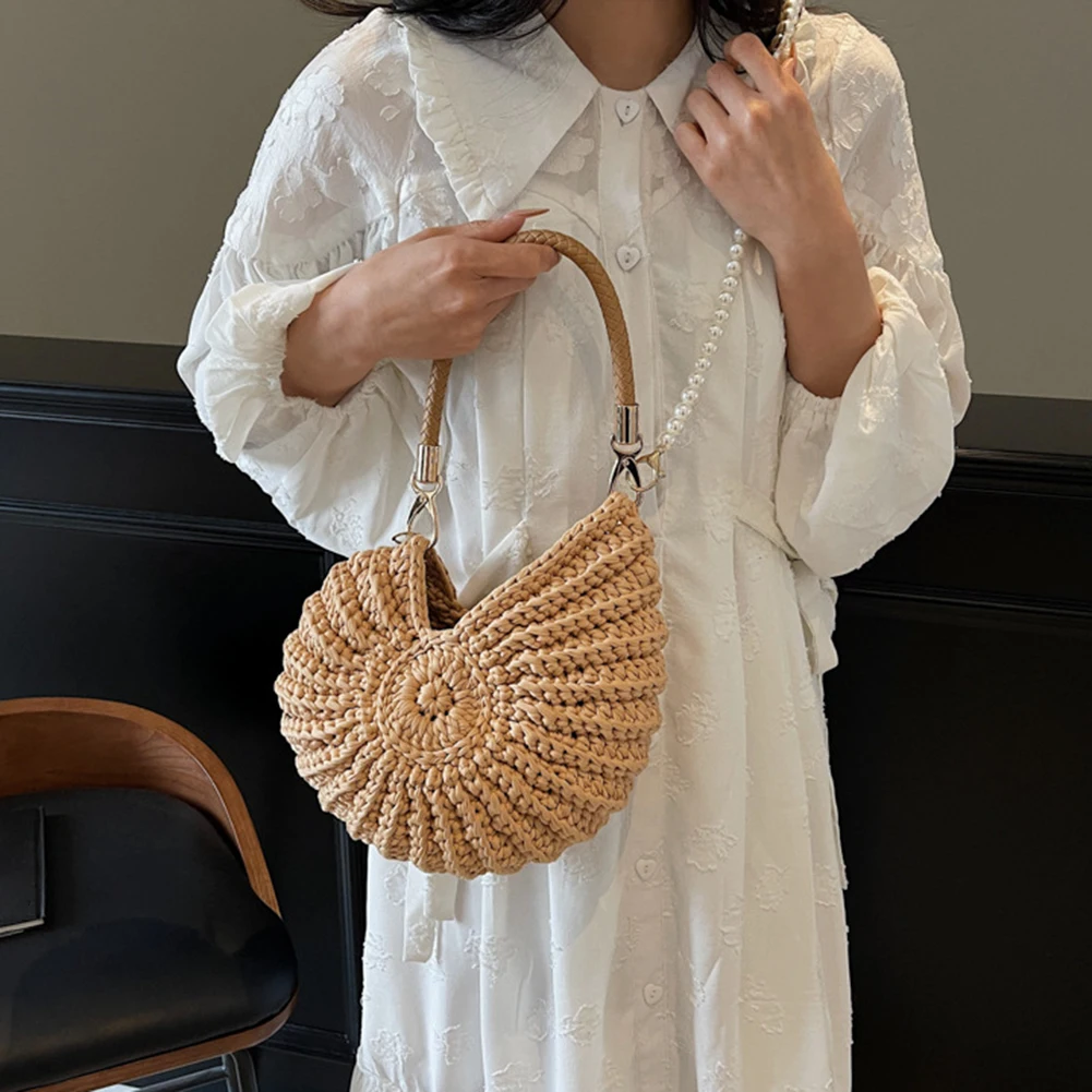 

Handwoven Seashell Women Beach Shoulder Bag Pearls Chain Crossbody Bag (Khaki)