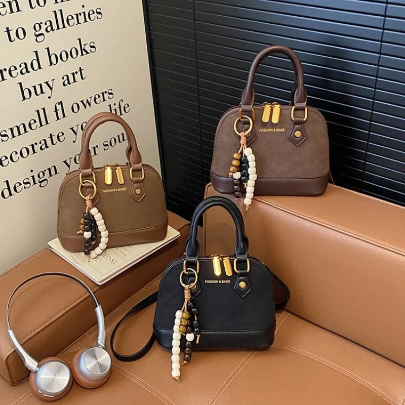 

Top-Tier Women's Tote Bag Made Of Cowhide Leather Featuring Trendy Bolivia Vintage Lightweight Soft Daily Style​