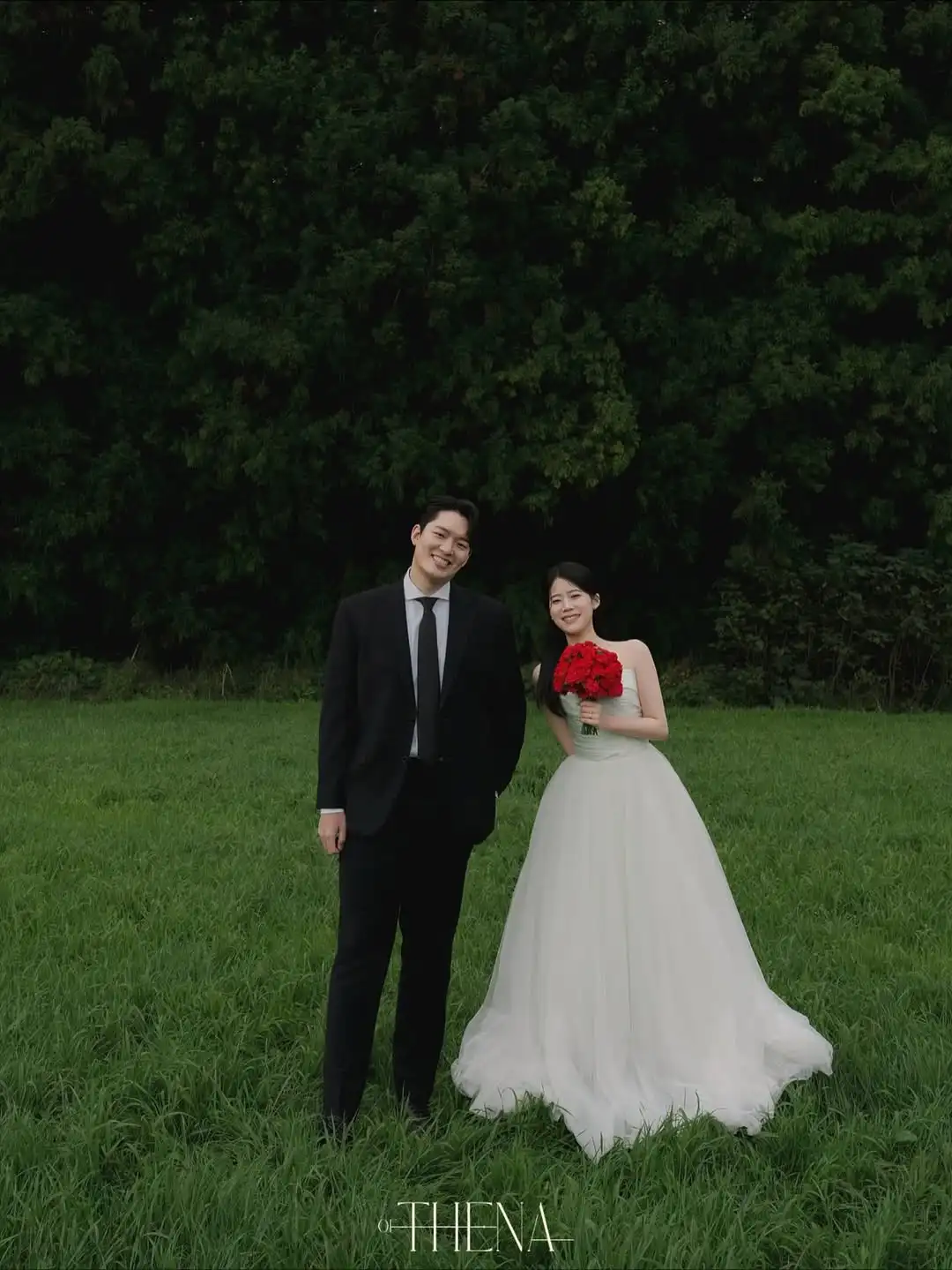 화려한 공주 한국 연인 웨딩 드레스 라인 새틴과 튤 댄스 파티 드레스 민소매 웨딩 파티 드레스 맞춤형