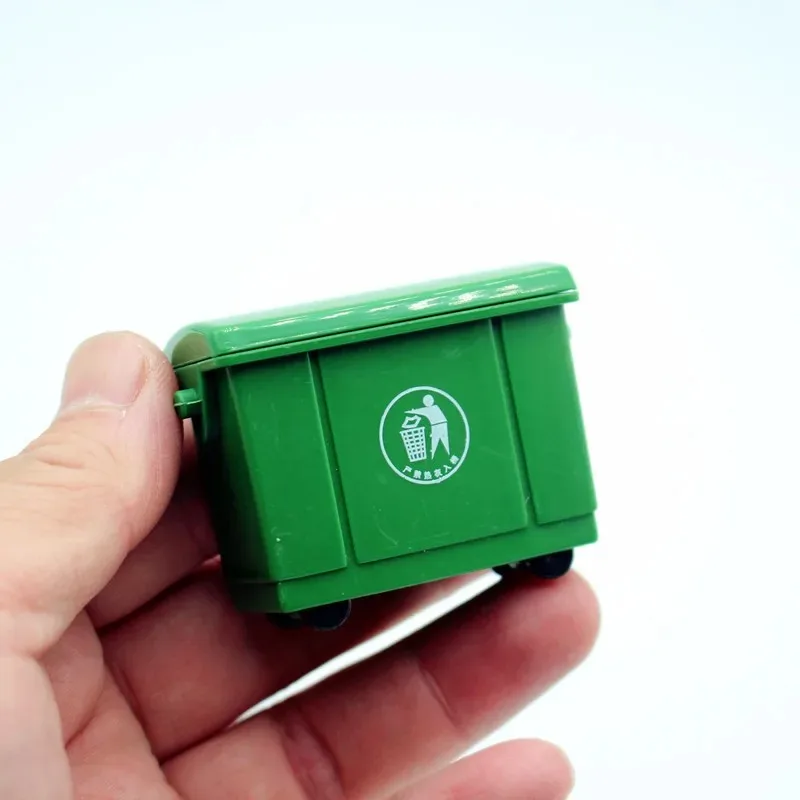Cute 1/12 Dollhouse Miniature Mini Trash Can Garbage Curbside Trash Bin Model Sanitation Outdoor City Scene Accessorie Kids Toys