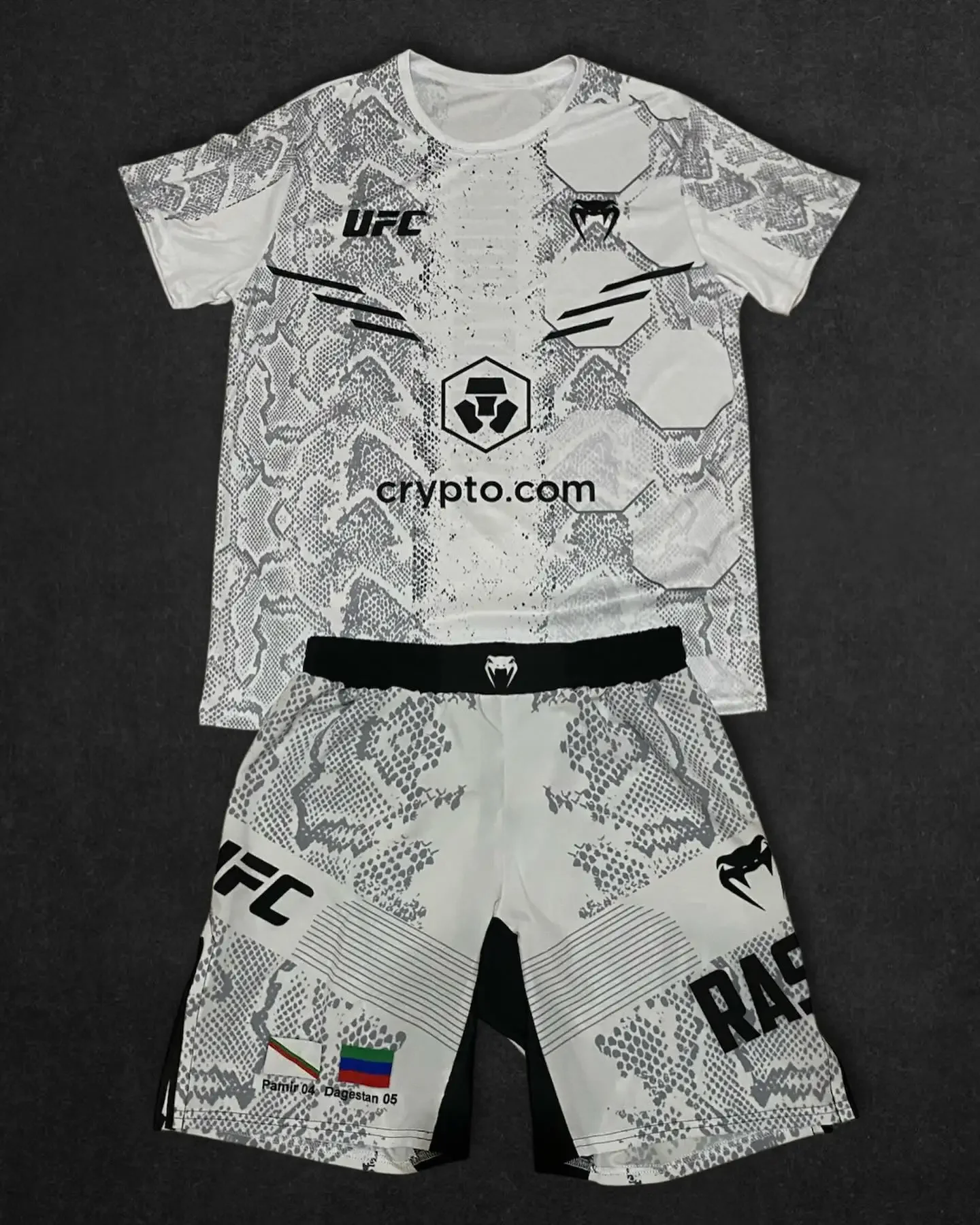 Mma novo magomed Ismailov ufc branco boxe luta camiseta shorts camisa respirável masculina wrestling correndo conjunto de absorção de suor