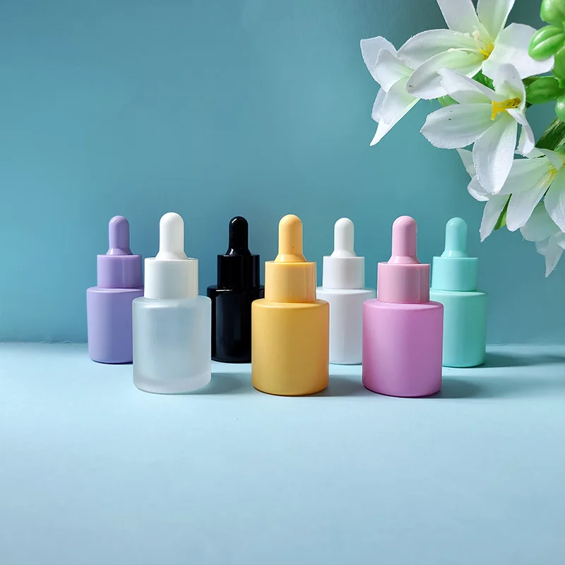 1PCS Dropper bottle 20ml essence bottle glass bottle essential oil bottle sub-bottling craftsman new vacuum color macaron bottle