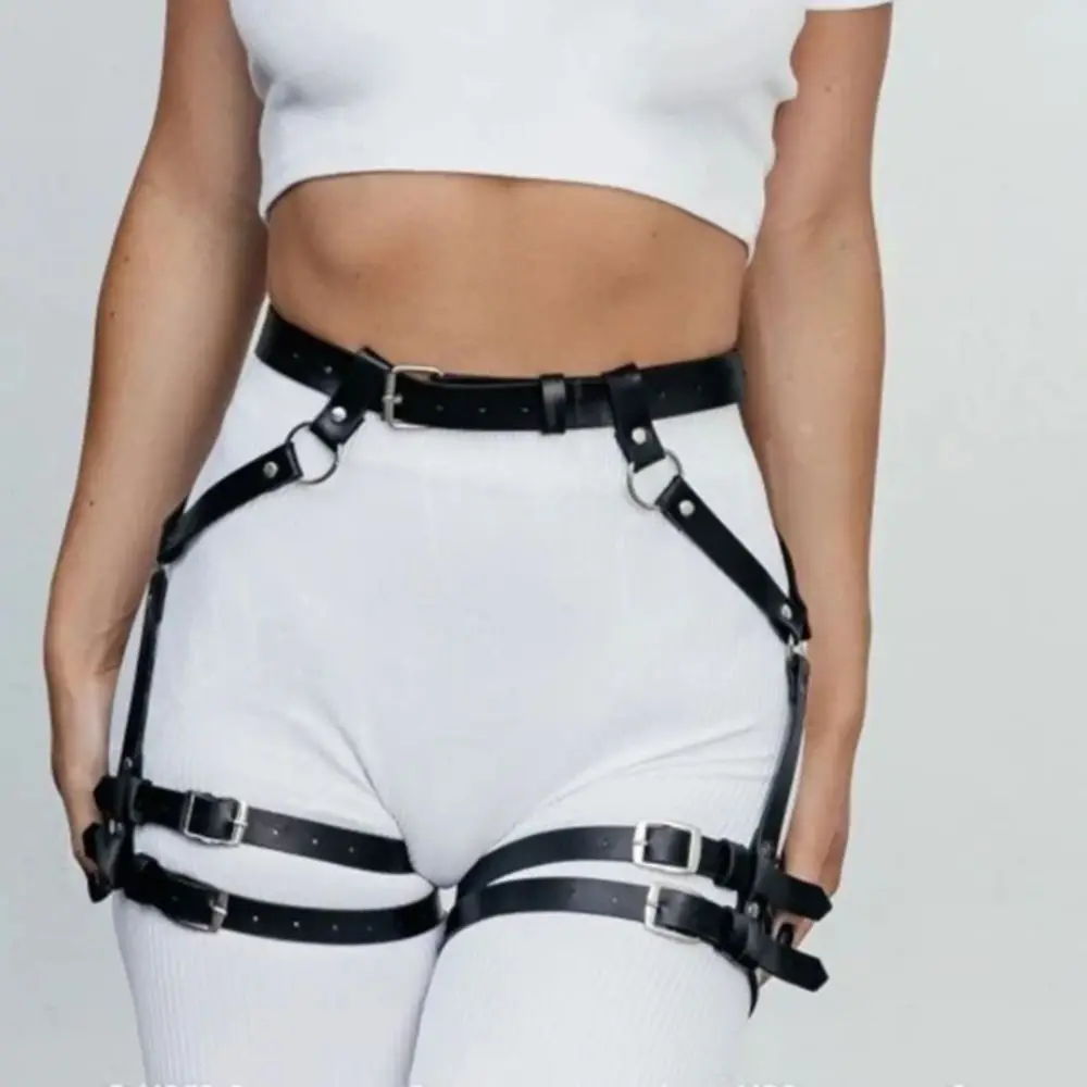트렌디한 PU 가죽 하네스 허리 벨트 펑크 스타일 속이 빈 벨트 바지용 고딕 스트랩 버클 바디 하네스 벨트 드레스 장식