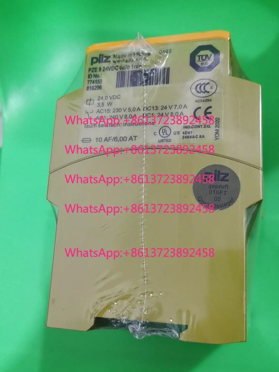 Pilz PILZ safety relay PZE9, 774150, 24V DC power supply, 3.5W power