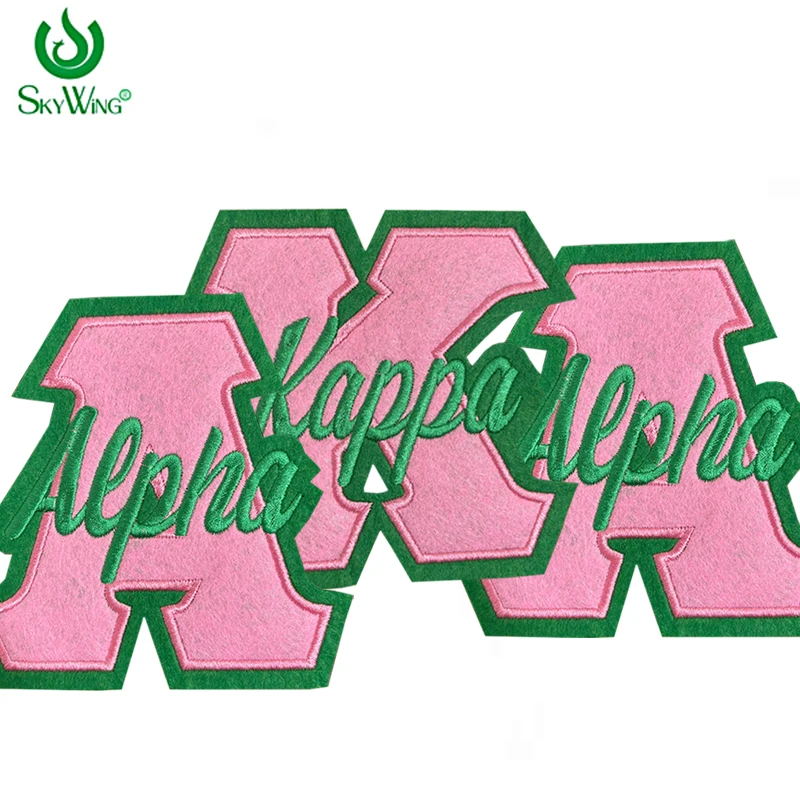 Feltro rosa e verde AKA Sorority lettere settate greche Alpha Kappa Alpha Soror ferro ricamato su toppe per felpe con cappuccio