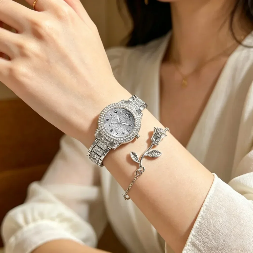 Compact And Exquisite Quartz Watch For Valentine's Day, Ramadan, Birthdays, The Ideal Gift For Friends And Family