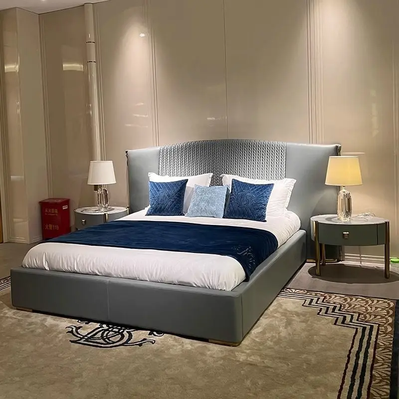 Leather bed 1.8 meters modern simple small apartment double bed master bedroom solid wood high-end luxury wedding bed furniture