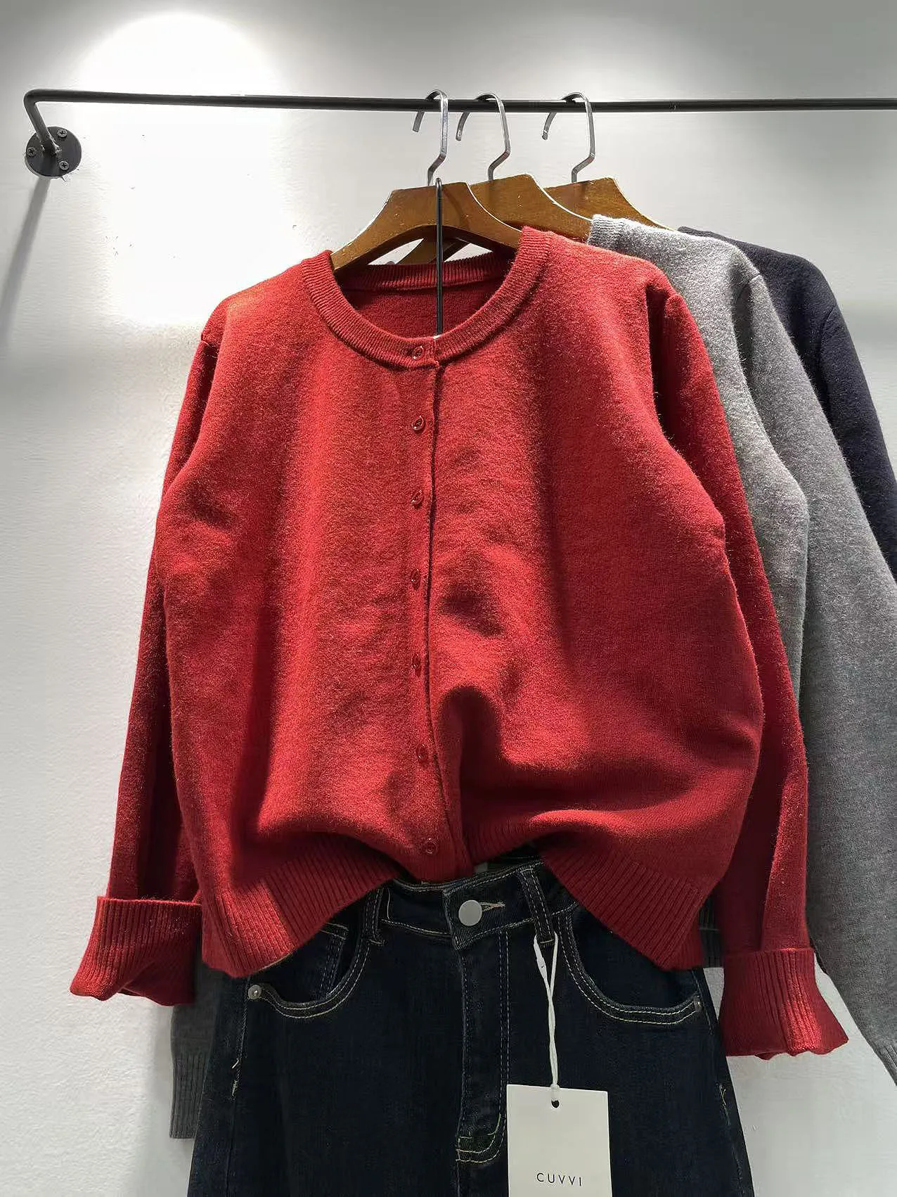 

Женский вязаный свитер-пальто на осень-зиму, круглый вырез, на одной пуговице, свободный, теплый, мягкий, в корейском стиле, имитация двухслойного, длинный