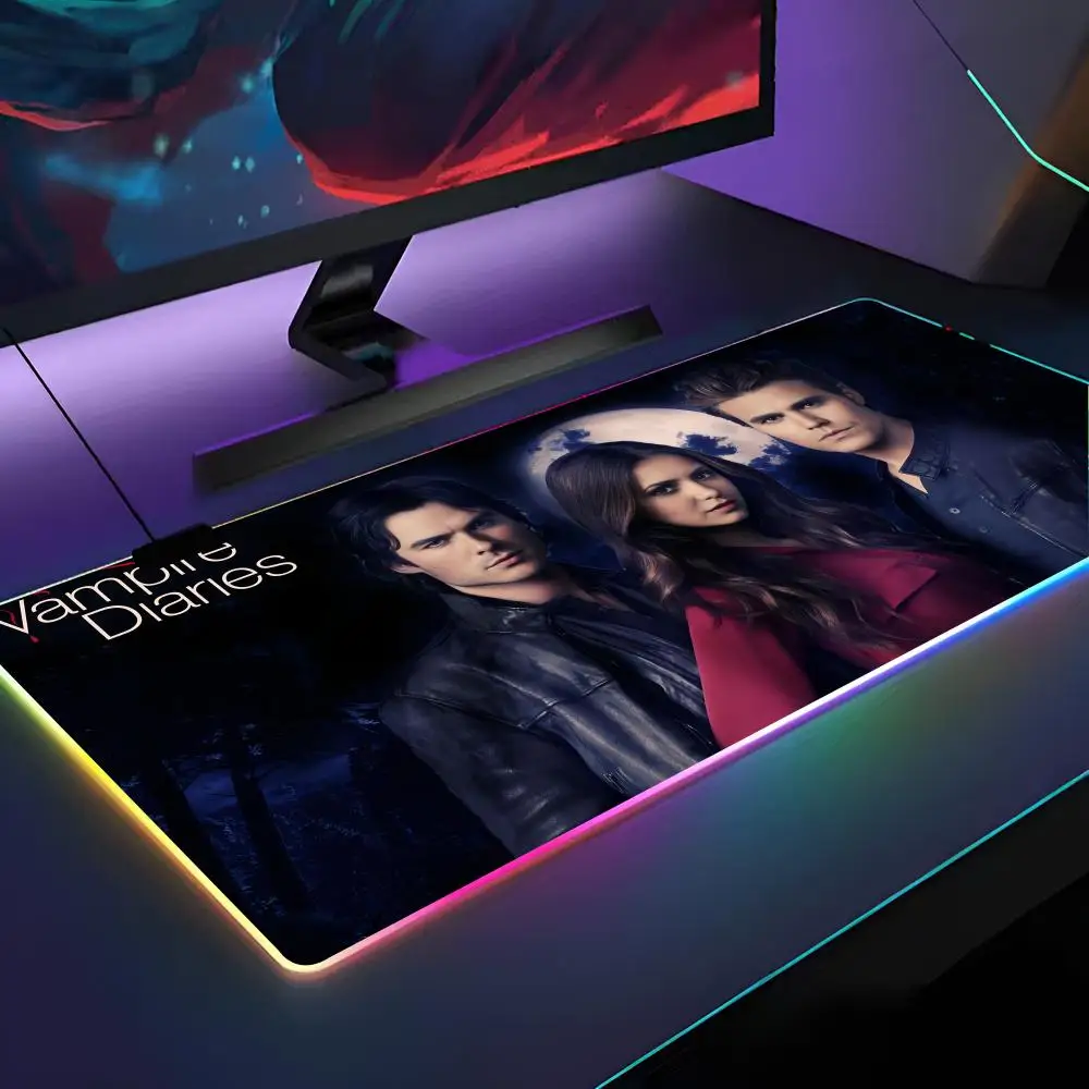 

Коврик для мыши «Дневники вампира» с RGB-подсветкой, коврик для мыши для ноутбука, коврик для мыши для ноутбука, геймера, компьютерный стол, игровые аксессуары