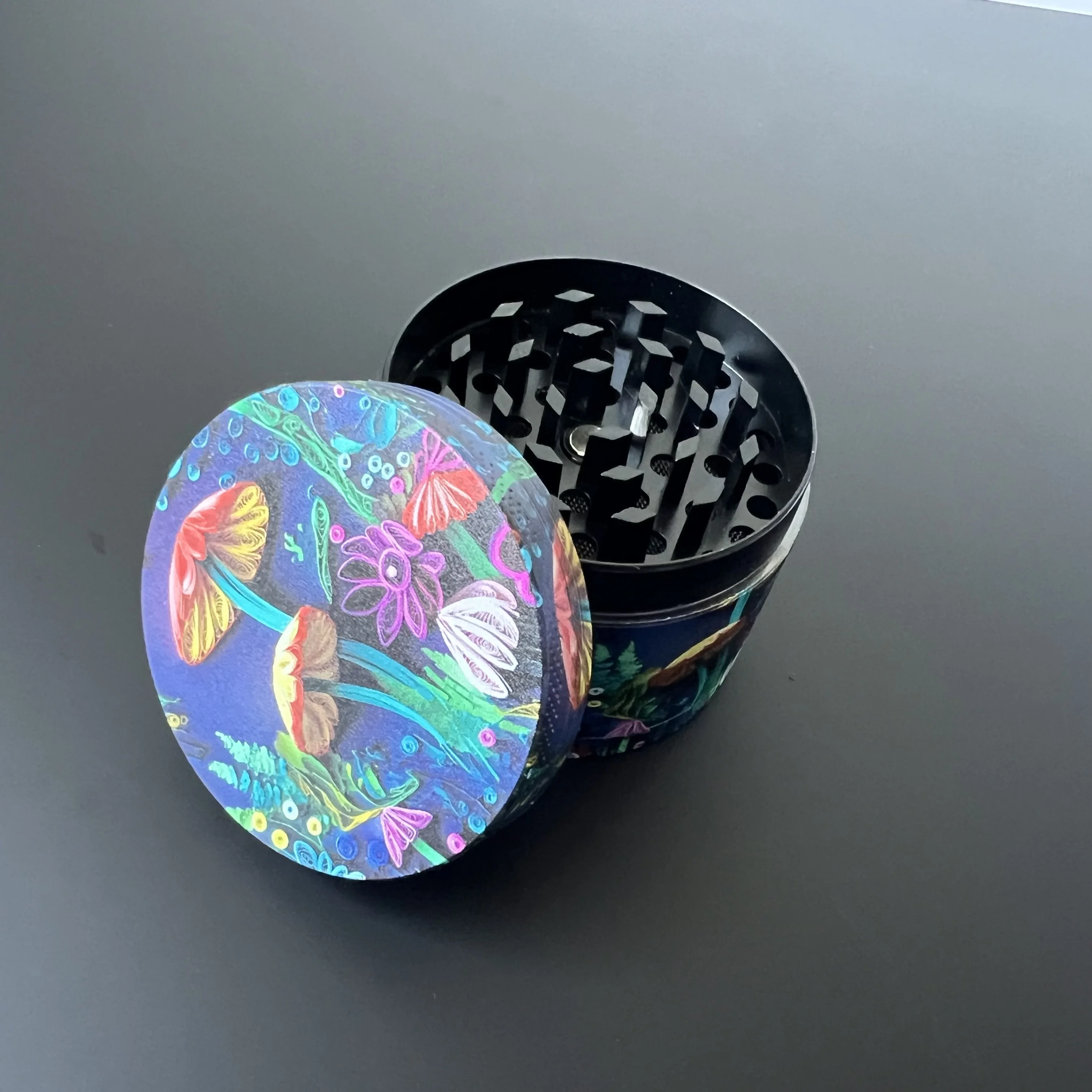 3D Floral Mushrooms Herb Grinder 4-Layer Underwater Design-2\