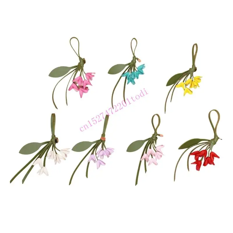 M76b متطورة PU الجلدية الزهرة مفتاح القلادة قلادة زخرفة مضغوطة مثالية لحقائب الظهر المفاتيح والمحافظ