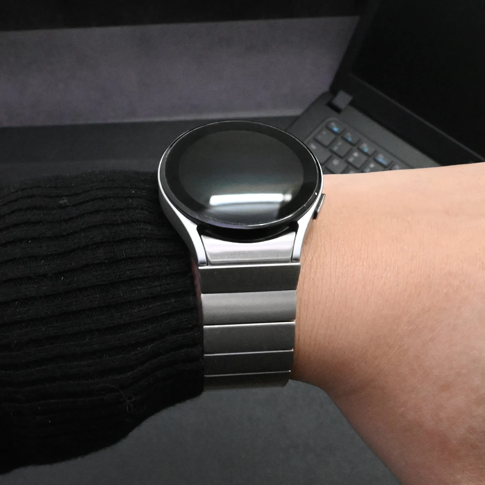 Bracciale in titanio senza spazi vuoti per Samsung Galaxy Watch 6 5 4 40mm 44mm cinturino con estremità curva di lusso per Samsung Galaxy FE 6/4 cinturino classico