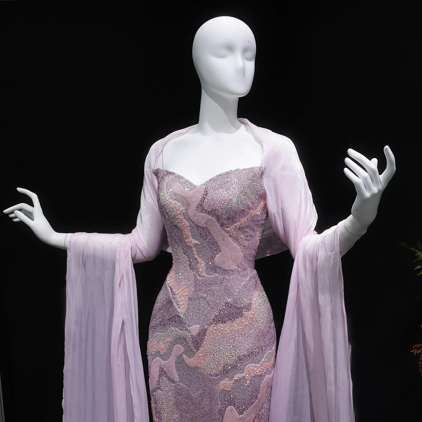 Sharon Said Abendkleider Luxuriöses Etuikleid mit Herzausschnitt, Tüll, Perlen, Cape, Pailletten, Dubai, formelles Hochzeits- und Partykleid SS658, maßgeschneidert – Detail 7