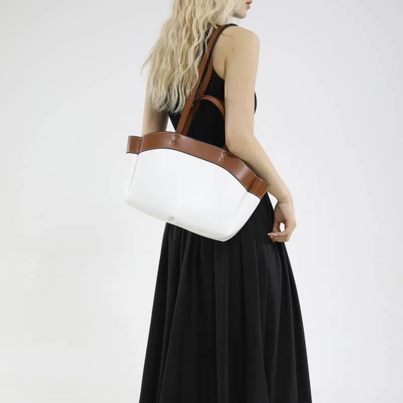 الخياطة الموضوع بولي PU حقائب كتف سستة سعة كبيرة حقائب نسائية بلون 2025 رائجة البيع موضة عالية الجودة حمل الحقائب