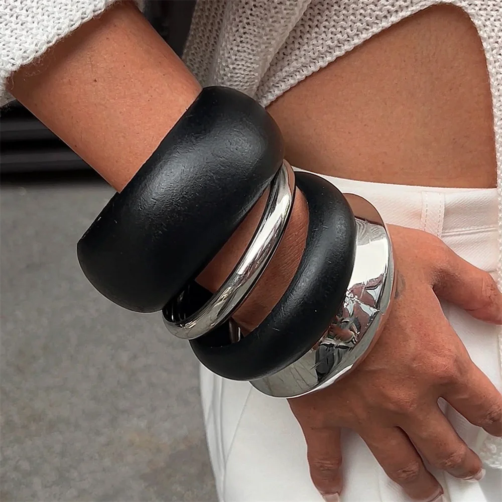 Vintage Punk Black Wood Silver Color Metal Bangles Fashion Hip Hop Round Geometric Wide Bangles Women Men Bracelet Jewelry