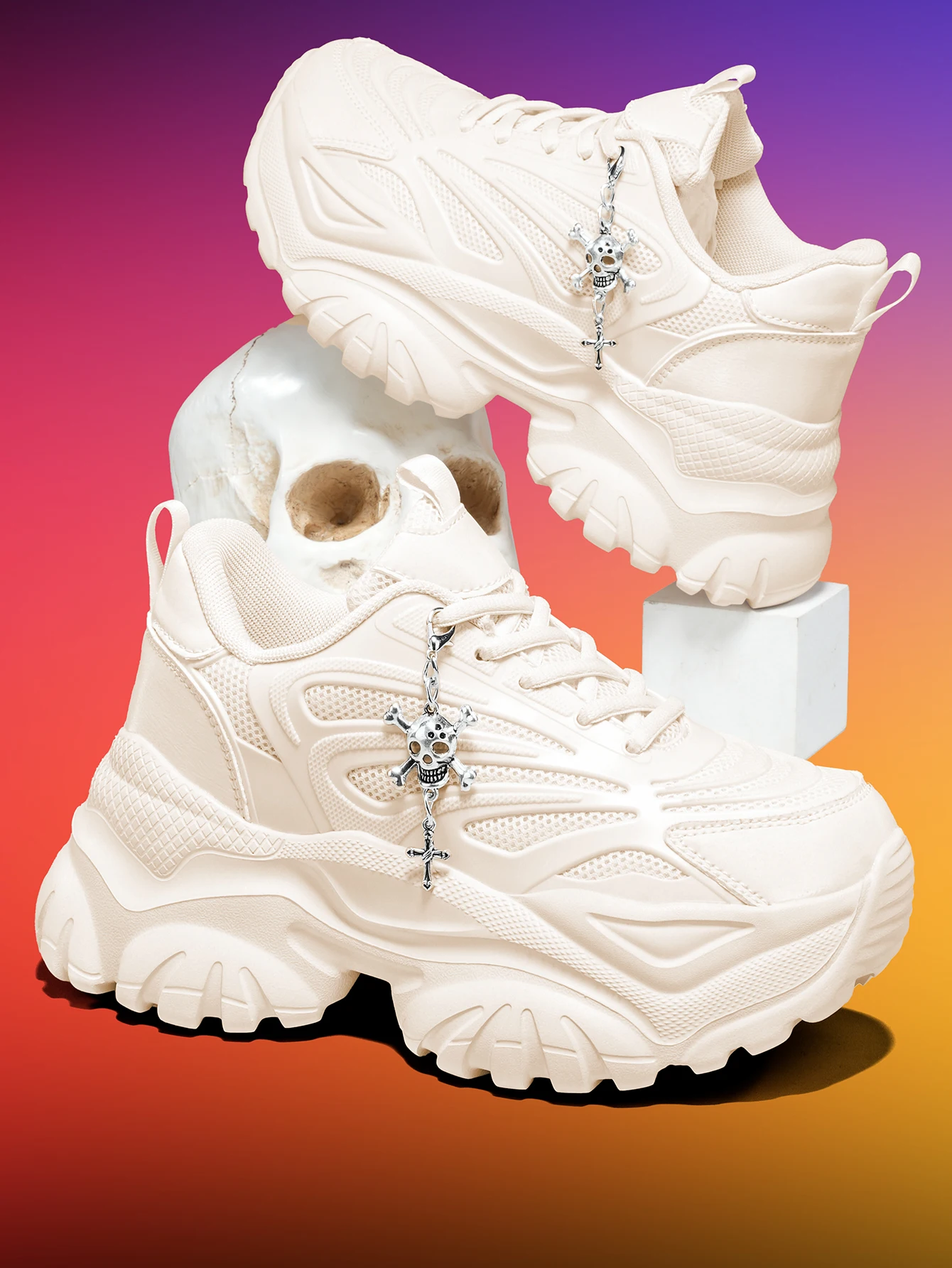 Damen-Outdoor-Allwetter-Modische Dad-Schuhe, Eva-Leichtgewicht-Sneaker mit dicker Sohle und 7 cm Absatzhöhe, orangefarbene Sportschuhe mit abnehmbarem silbernen Kreuz- und Totenkopf-Anhänger im Halloween-Punk-Stil, vielseitig einsetzbar für den täglichen Arbeitsweg und Fitness – Detail 28