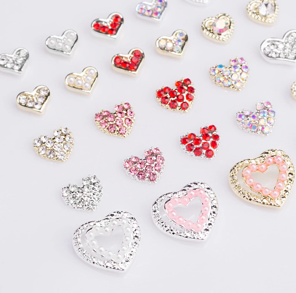 10Pcs Liefdevolle Hart Nail Art Decoraties 3D Legering Valentijnsdag Vergulden Glitter Harten Diamanten Nagel Charmes Diy Nagel levert