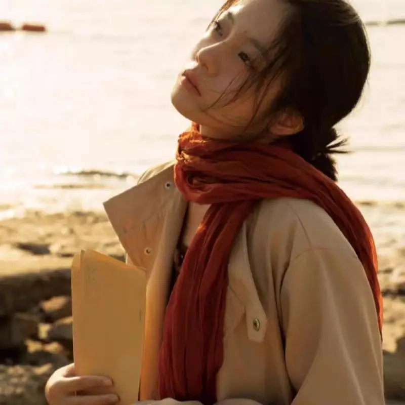 

Autumn Winter Women Long Scarf Solid Color Pleated Green Retro Thin Long Strip Shawl Men And Women's Warm Silk Long Wraps