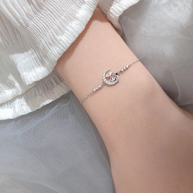 Cute The Little Prince Charm Bracelet Romantic The Little Prince Moon Bangle Bracelet Blue Crystal Clasp Chain Wristband Girl Wo