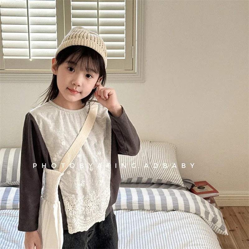 childrens Blouses 2024 Autumn Childrens Clothing New Collection Girls Autumn Korean T-shirt Bottom Layer Shirt Embroidered Shirt