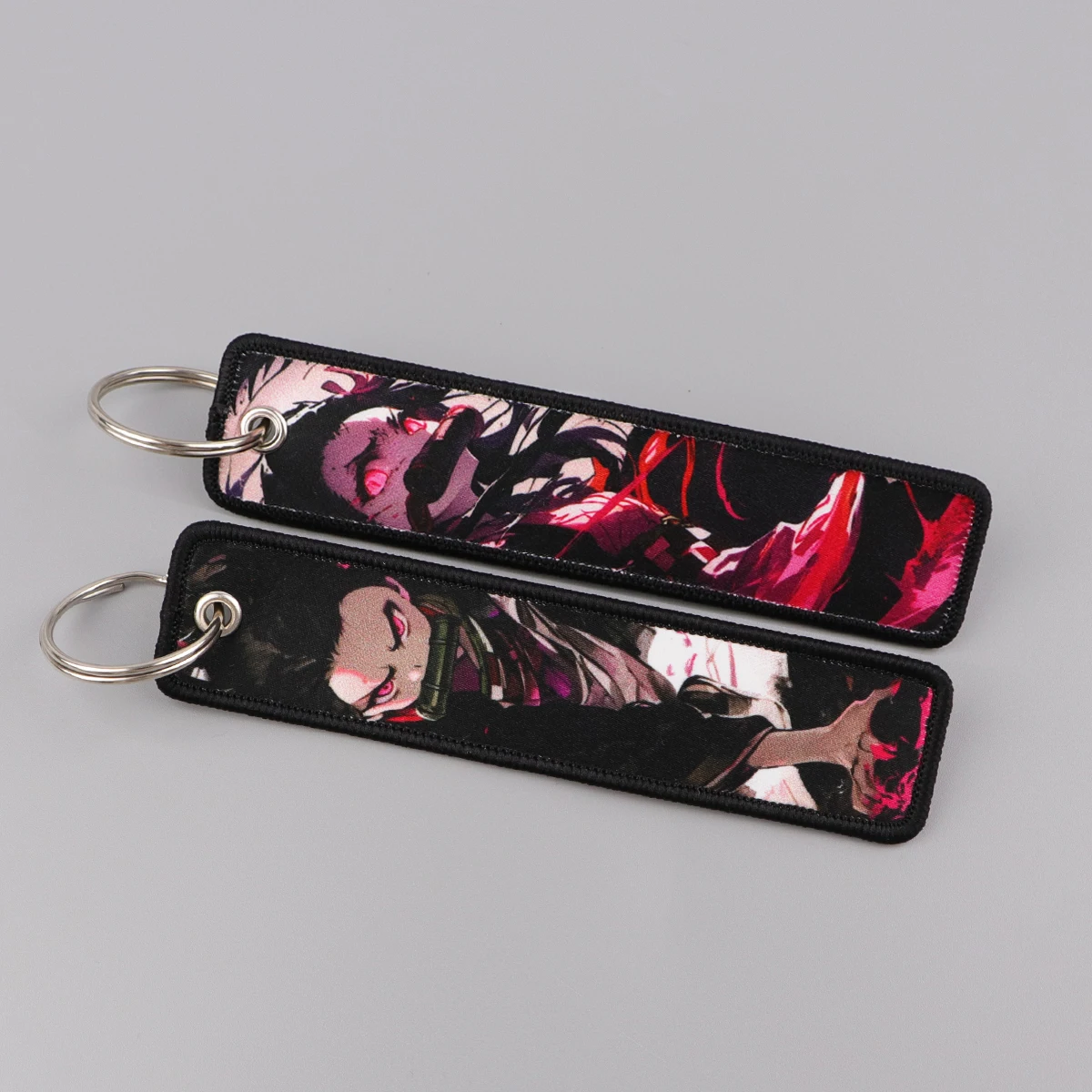 アニメゴースト刺繍キーフォブマンガキータグキーホルダーオートバイ車キーリングコスプレアクセサリーバッグ装飾ギフト