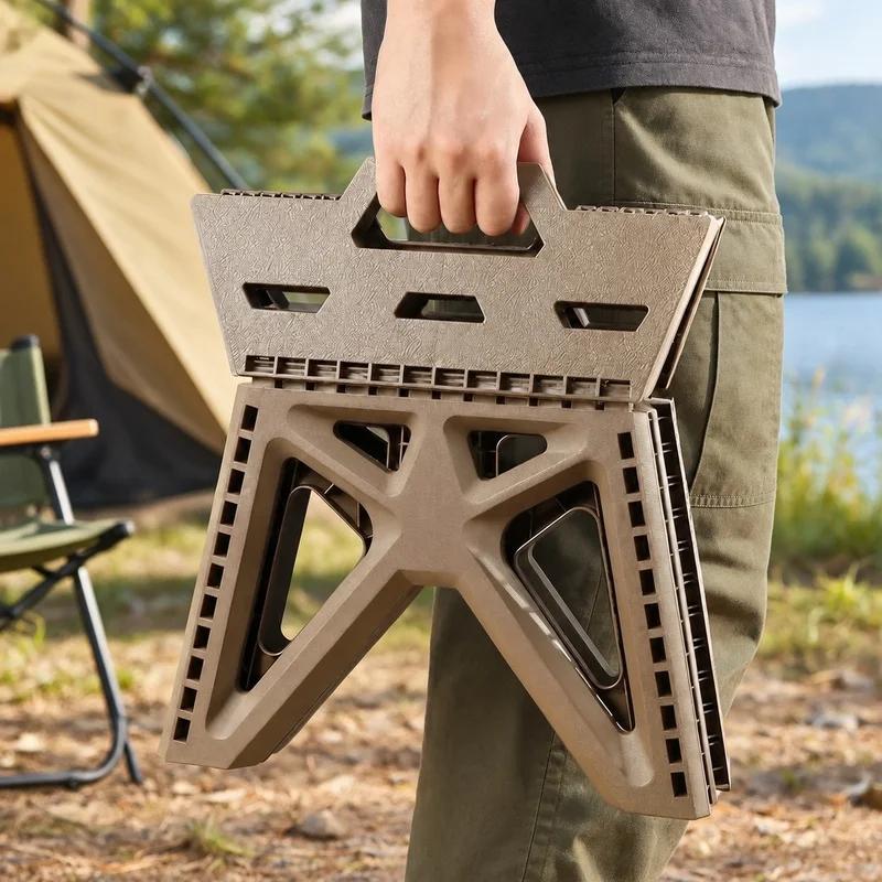 Portable Folding Stool, Strong Load-Bearing Frame, Lightweight and Sturdy for Outdoor Camping, Fishing, and Beach Use