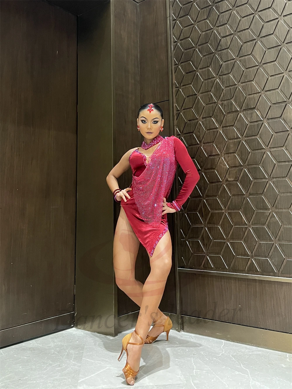 فستان راقص لاتيني للأطفال البالغين عالي الجودة مخصص باللون الأحمر المخملي الماسي الشبكي التانغو سامبا AB Stone Performance #2