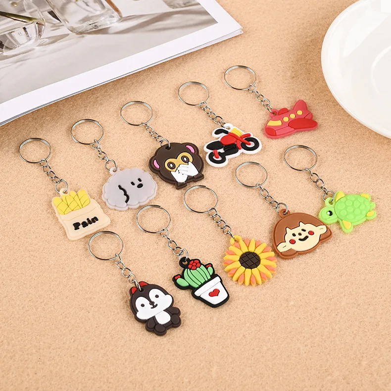 100pcs Cute Keychain for Kids Teacher Party Favor Cute Anime Little Keyrings Wholesale Cheap Festival Pendants Gift Charms Sets