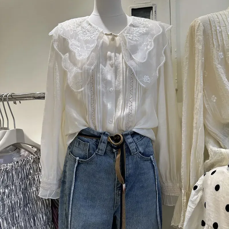 

2025 Early Spring New Korean Version Loose Double-layer Doll Collar Lace Versatile Shirt Trend