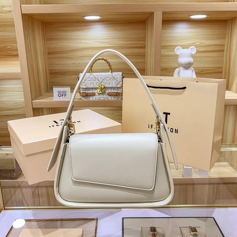 

Luxury Designer Leather Crossbody Bag For Women Elegant Shoulder Bag Classic Vintage Style Fashionable Handbag