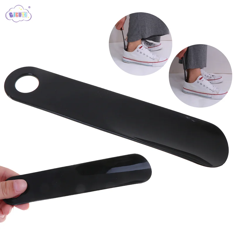 

1Pcs Portable Shoe Horns Professional Black Plastick Shoe Horn Spoon Shape Shoehorn Shoe Lifter Flexible Sturdy Slip