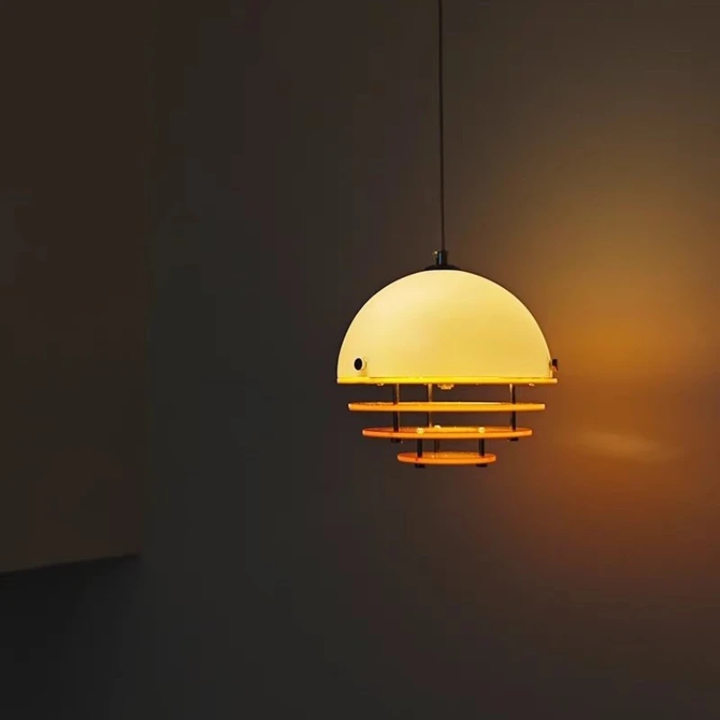 Bauhaus Vintage Acr…