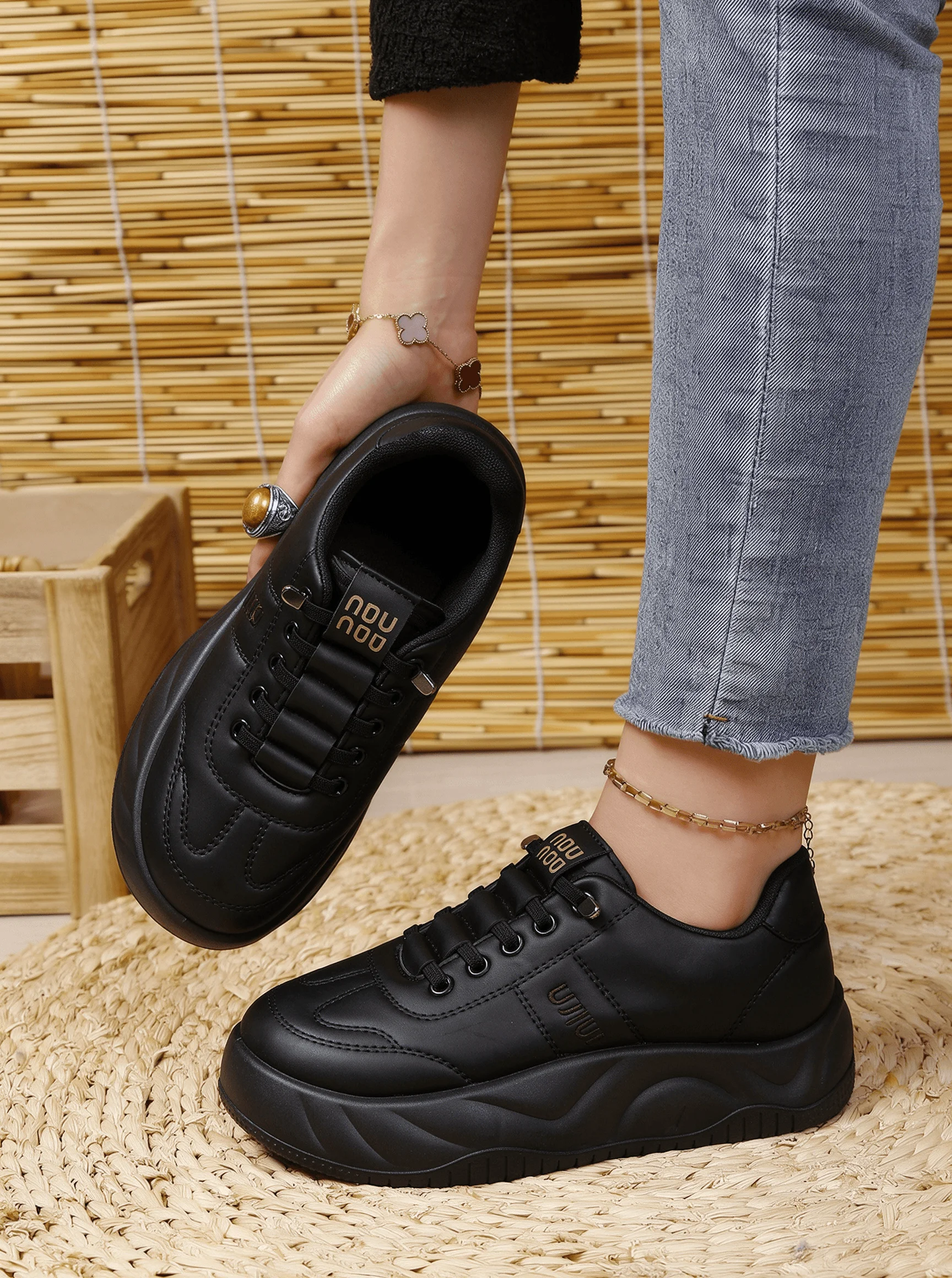 Damen-Plateau-Sneaker - Dicksohlige, einteilige, zum Überziehen und Schnüren geeignete Freizeitschuhe - Modische und vielseitige Laufschuhe – Detail 11