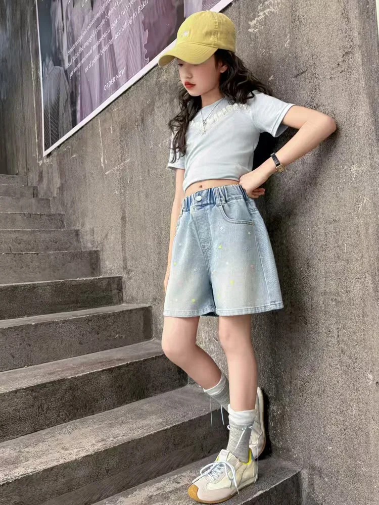2026 Sommer Kinder-Jeansshorts für 120-170cm große Mädchen, bestickt, elastischer Bund, lässige knielange Teenager-Shorts – Detail 8