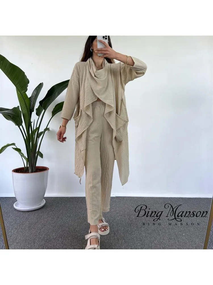 

2023 Autumn Women's New Solid Color Fashion Set Loose Casual Large Pocket Shawl Collar Cardigan Shirt+Crop Pants Two Piece Set