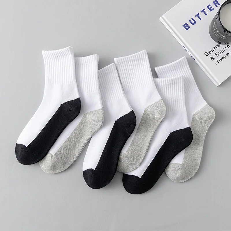 Children\'s Midtube White  Boys Sports Socks Children Four Seasons Cotton Comfortable Breathable Socks