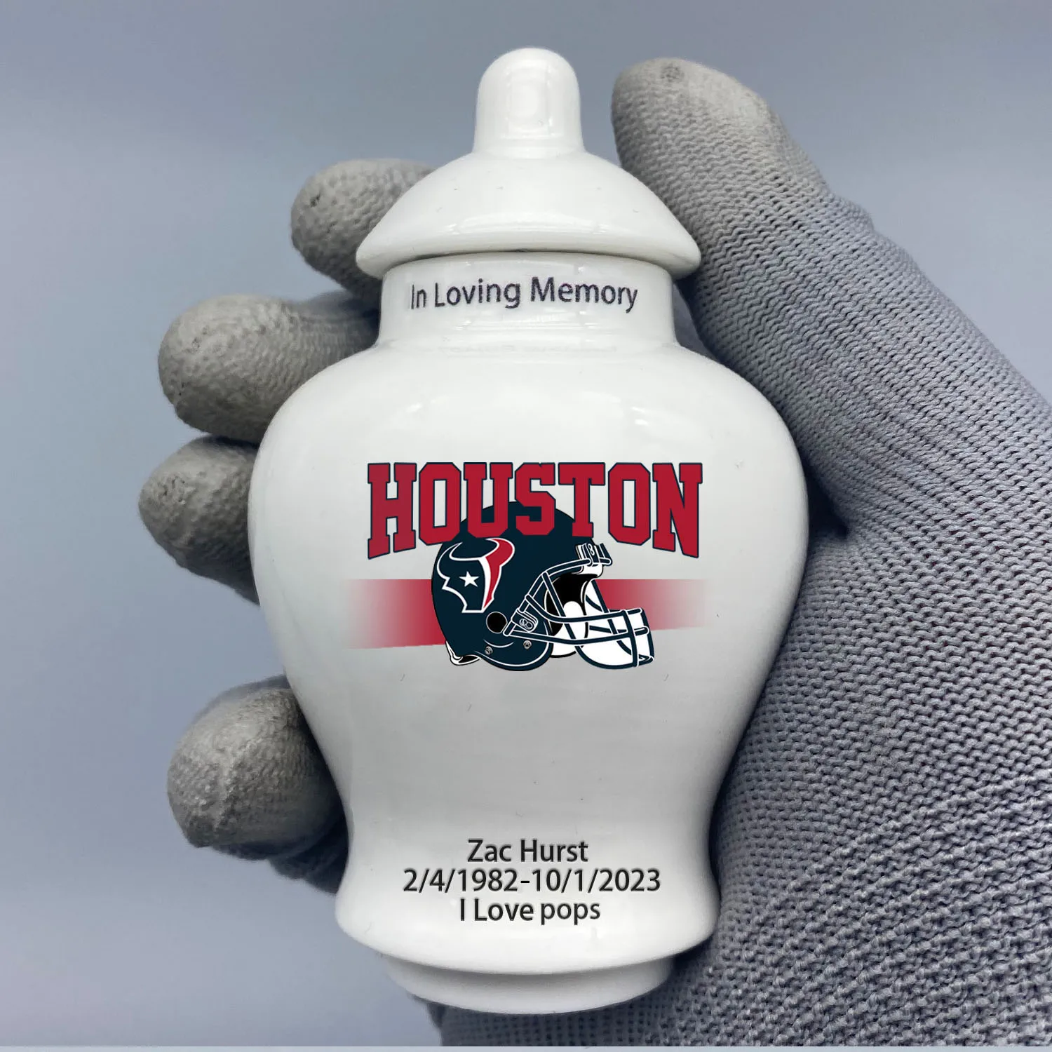 Mini Urn for Houston Texans-themed Logo Urn.Please send me the customization information - name/date and number on the urn!