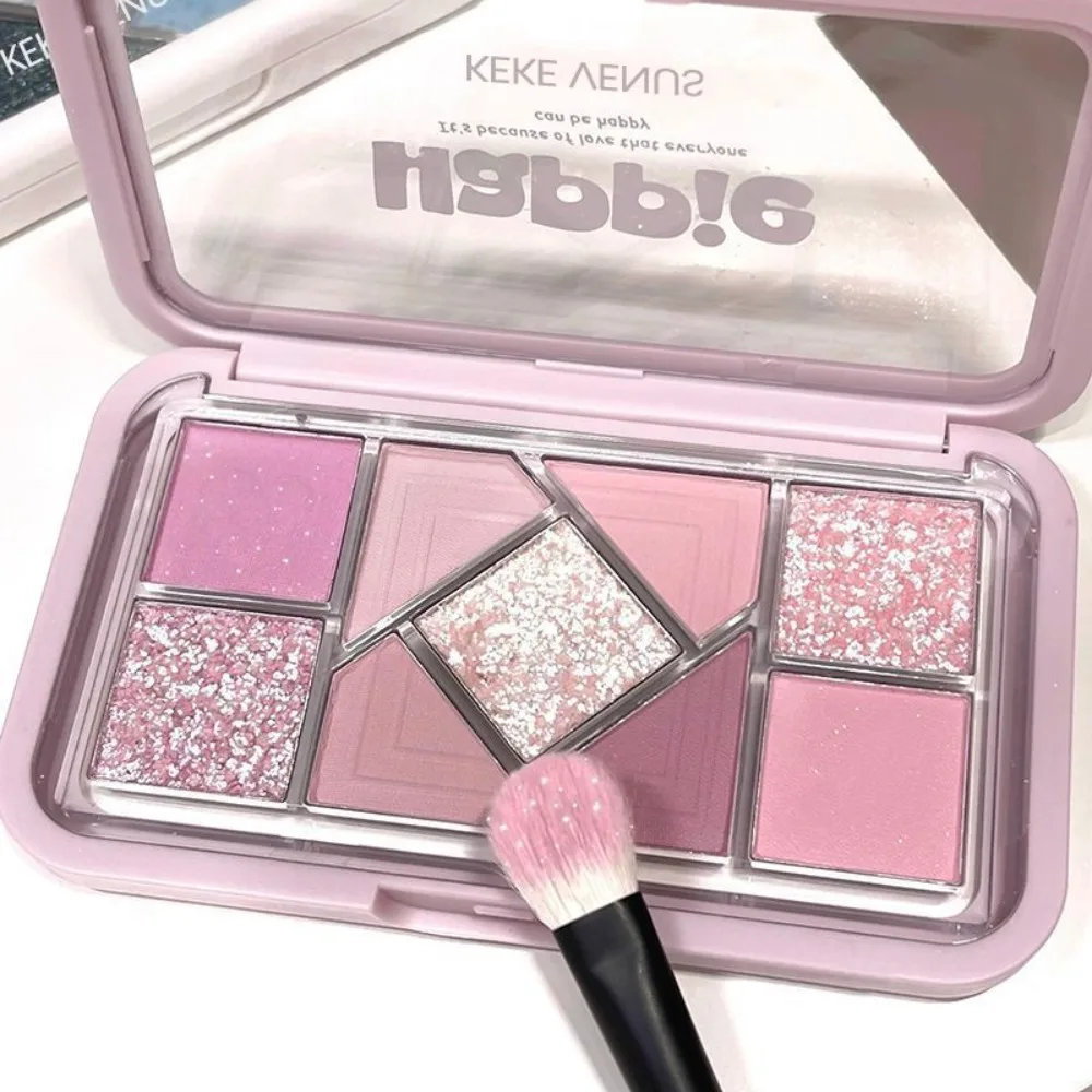 

Long Lasting Glitter Eyeshadow Highlighter Brightening Effect Shiny Crystal Eyeshadow Vibrant Colors Natural