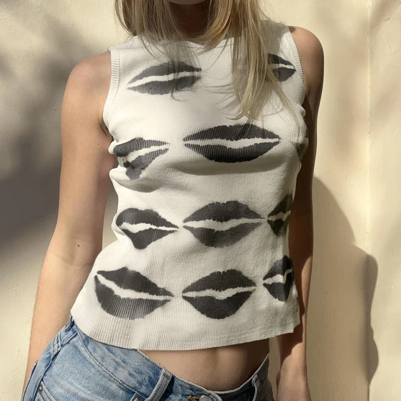 Vintage O-neck Lips Printed Casual White Vest Women 2025 Summer New Streetwear Sexy Slim All-Match Threaded Crop Tops