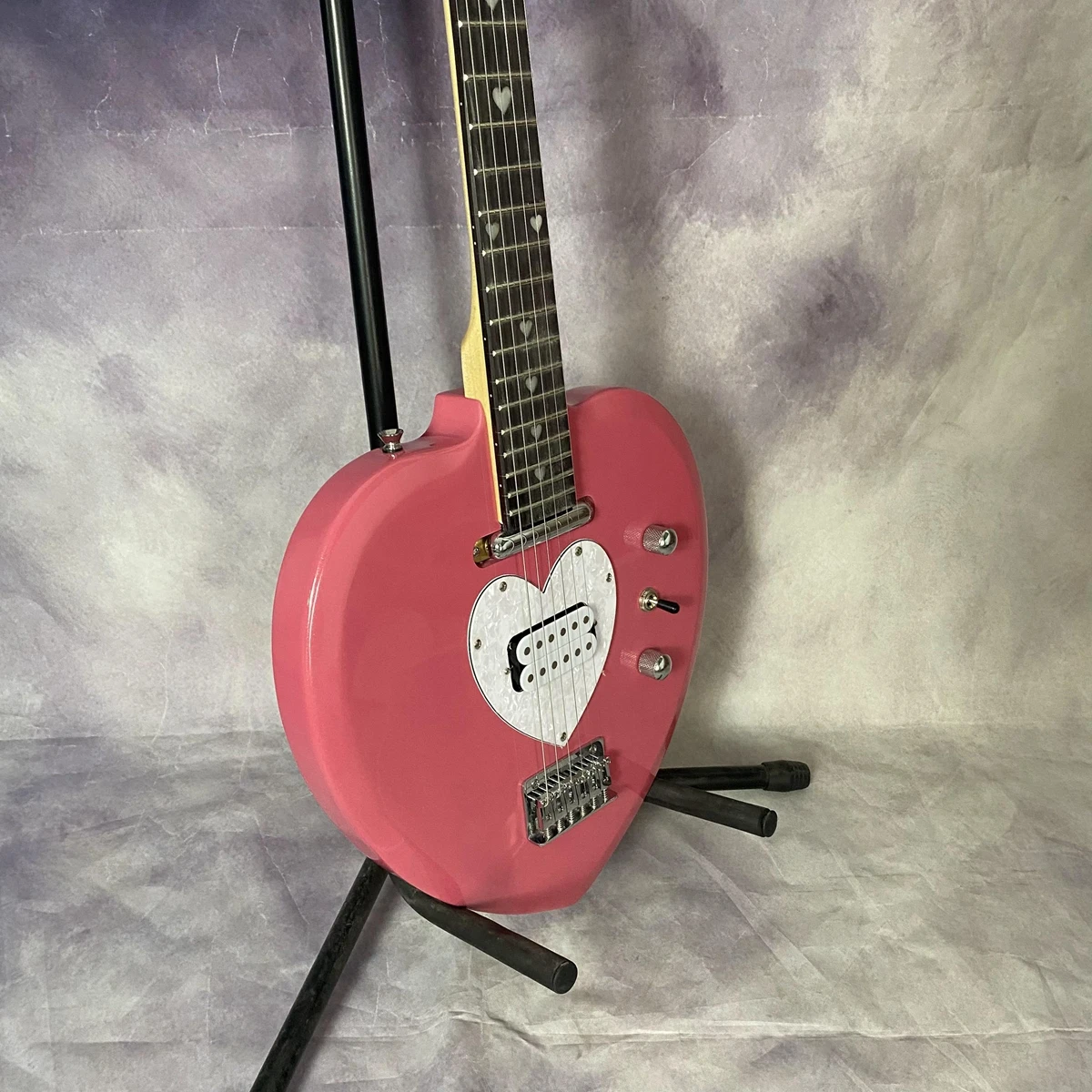 Heart Shaped Electric Guitar Short Scale Pink Mahogany Body Humbucker Pickups Professional Guitar