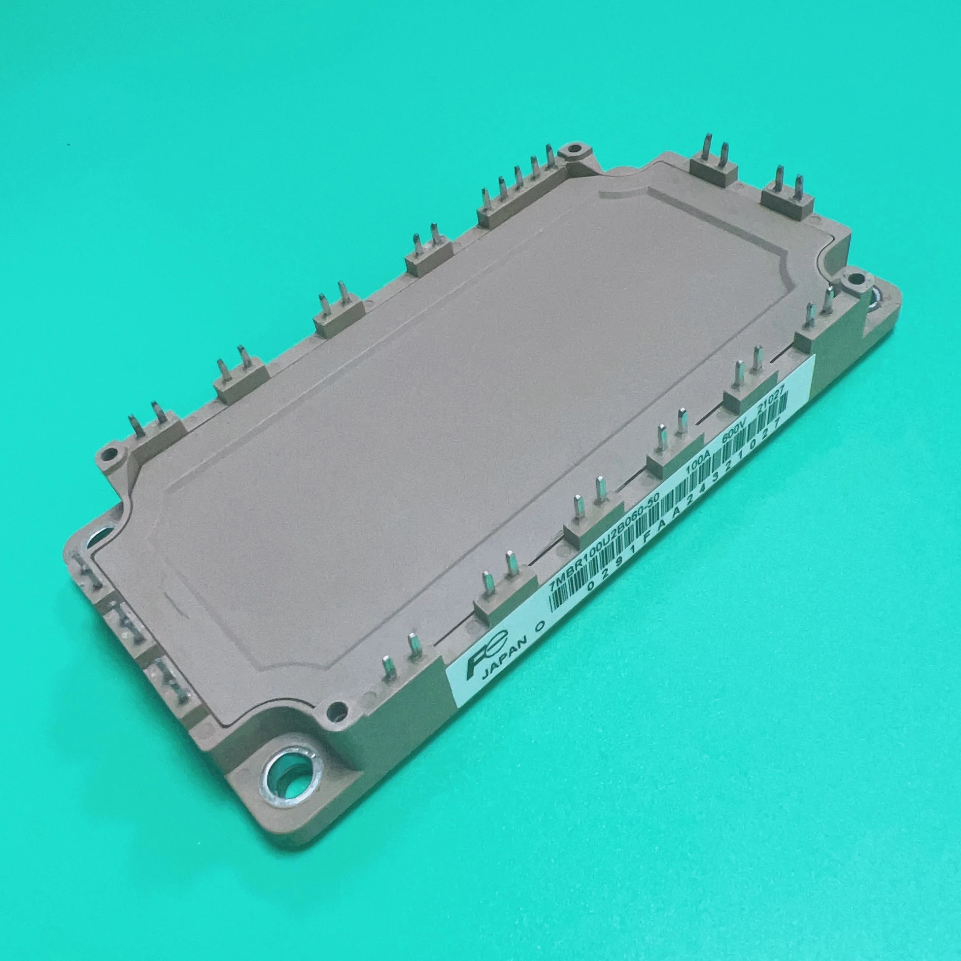 

7MBR100U2B060-50 MODULE 100A 600V 7MBR100U2B 060-50 IGBT 7MBR100U2B06050 7MBR100 U2B060-50 7MBR100U2 B060-50 7MBR 100U2B060-50