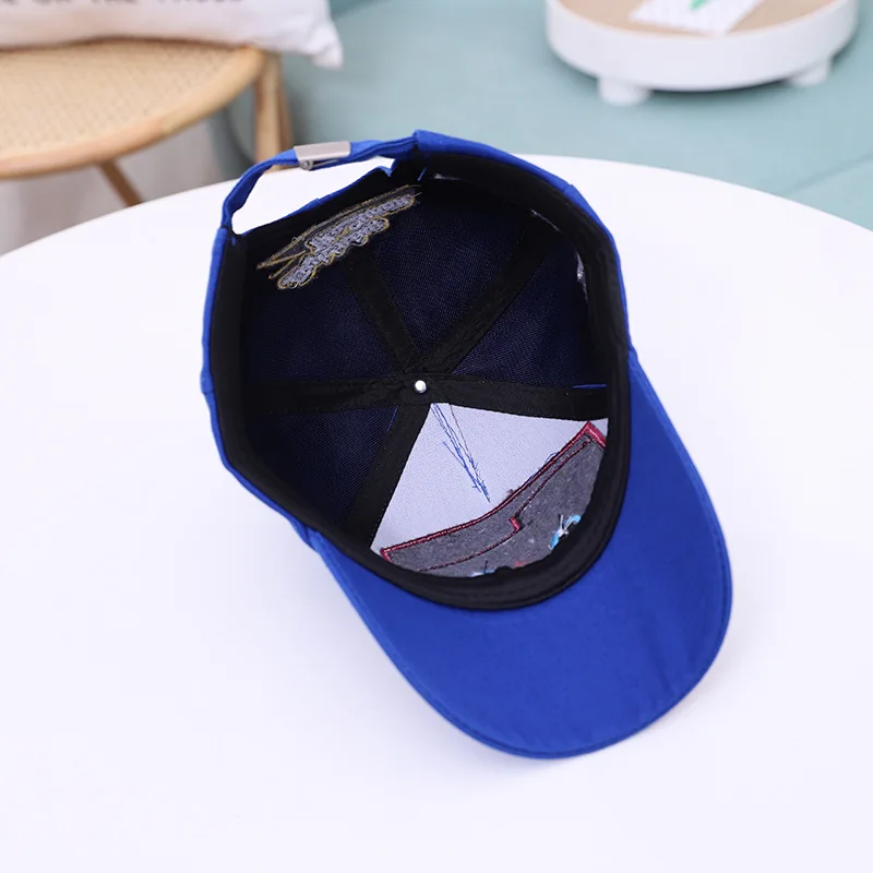 Lightning McQueen printemps, automne et été chapeau pour enfants voitures de dessin animé chapeau à visière protection solaire casquette de baseball décontractée cadeau