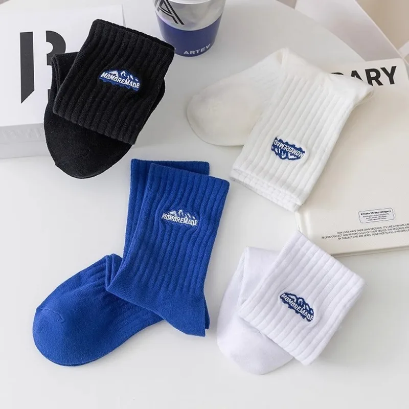 가을 겨울용 남성용 심플하고 편안한 중간 길이 양말 4켤레 냄새 방지 땀 흡수 통기성 스포츠 레저 양말