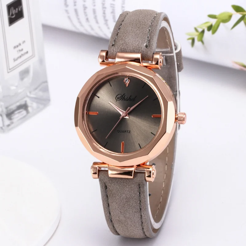 Fashion Casual Watch Women Green Watches Casual Leather Band Quartz Wristwatches Ladies Cheap Price Dropshiping Relogio Feminino