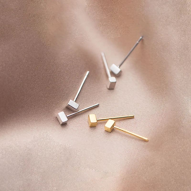 Silver Color Classic Rectangle Block Geometric Stud Earrings for Fashion Women Minimalist Fashion Jewelry Accessories