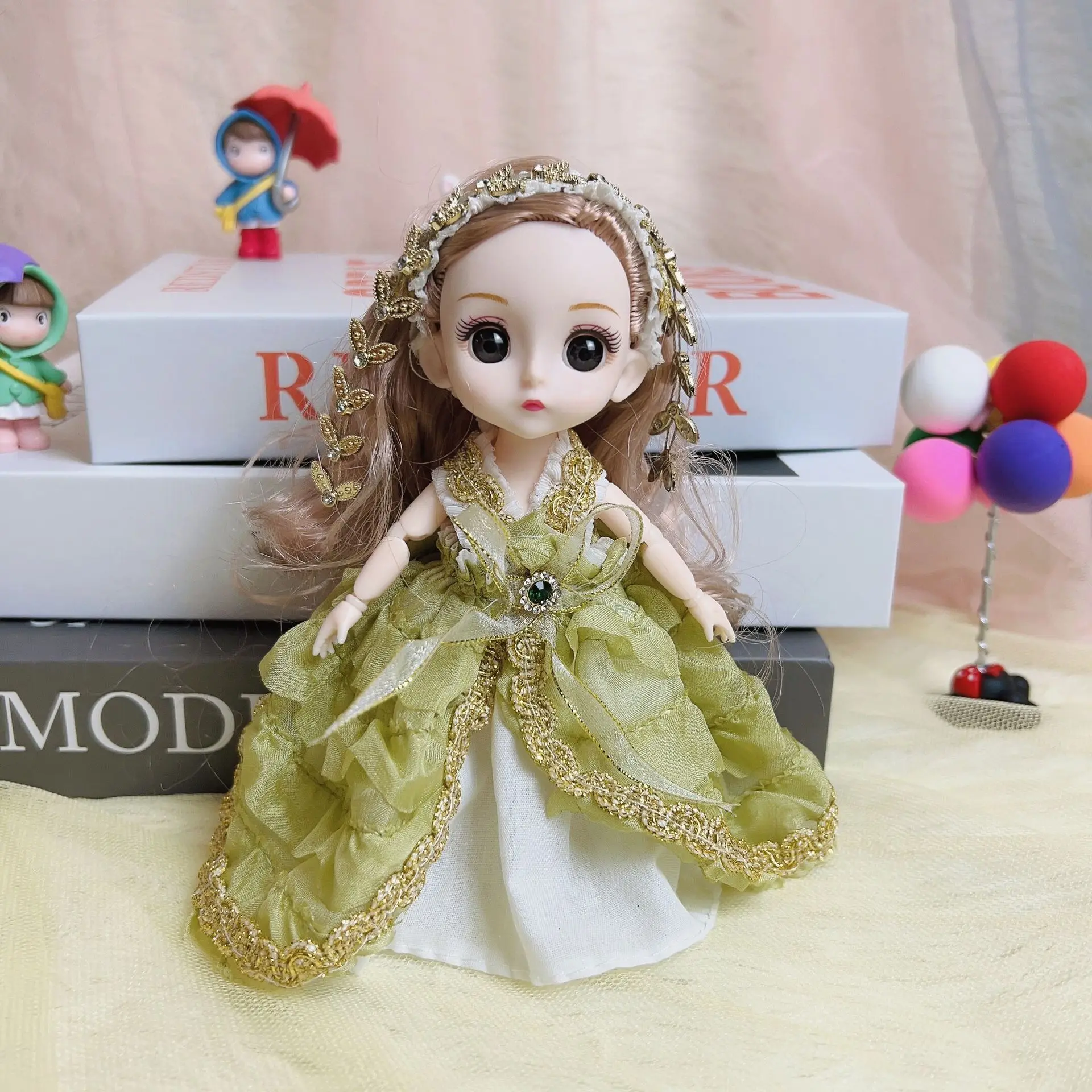 16cm Princess Doll Cute Sweet Face 1/12 Movable 13 Joints for Child Girl Gift Toys with Clothes Shoes Kids DIY Dress Up BJD Doll