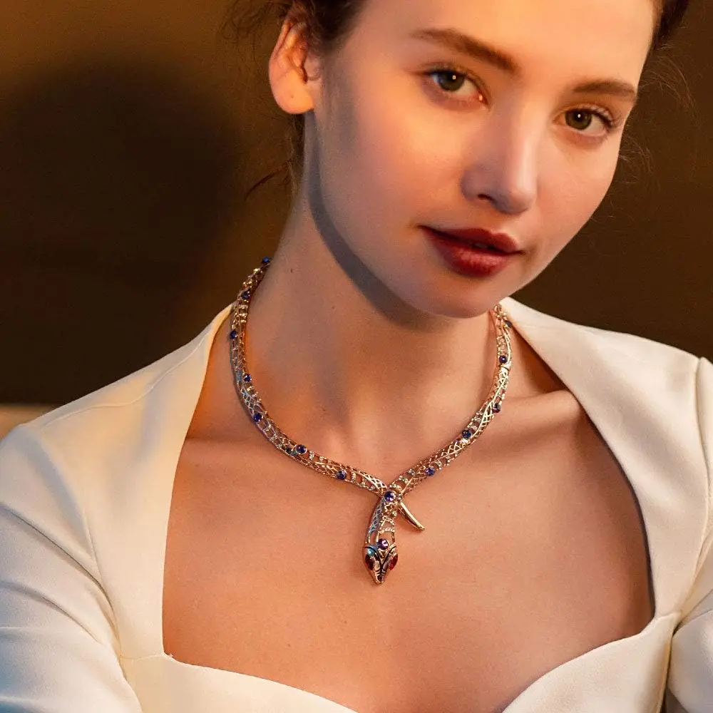 YEEVAA Snake Choker Necklace Serpent Shape Necklace Cocktail Party Jewelry Gift for Women Girls
