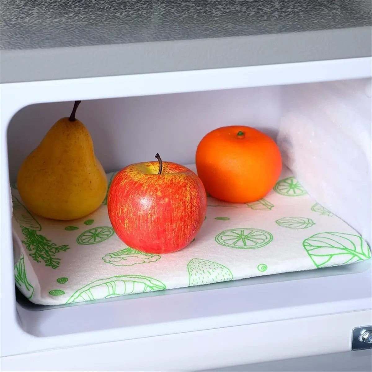 PHONE&GEAR 6-Pack Absorbent Refrigerator Liners, Washable Fridge Mats with Non-Slip Backing, 12 X 24 Inch