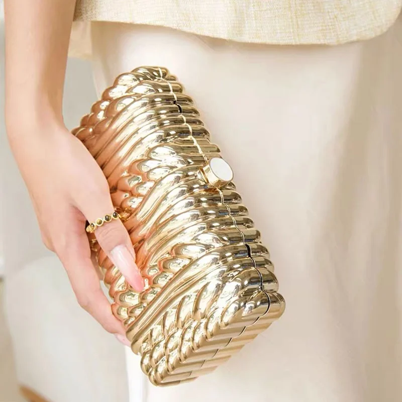 2026 New Acrylic Box Handbag Fashionable and Versatile Metal Crossbody Bag