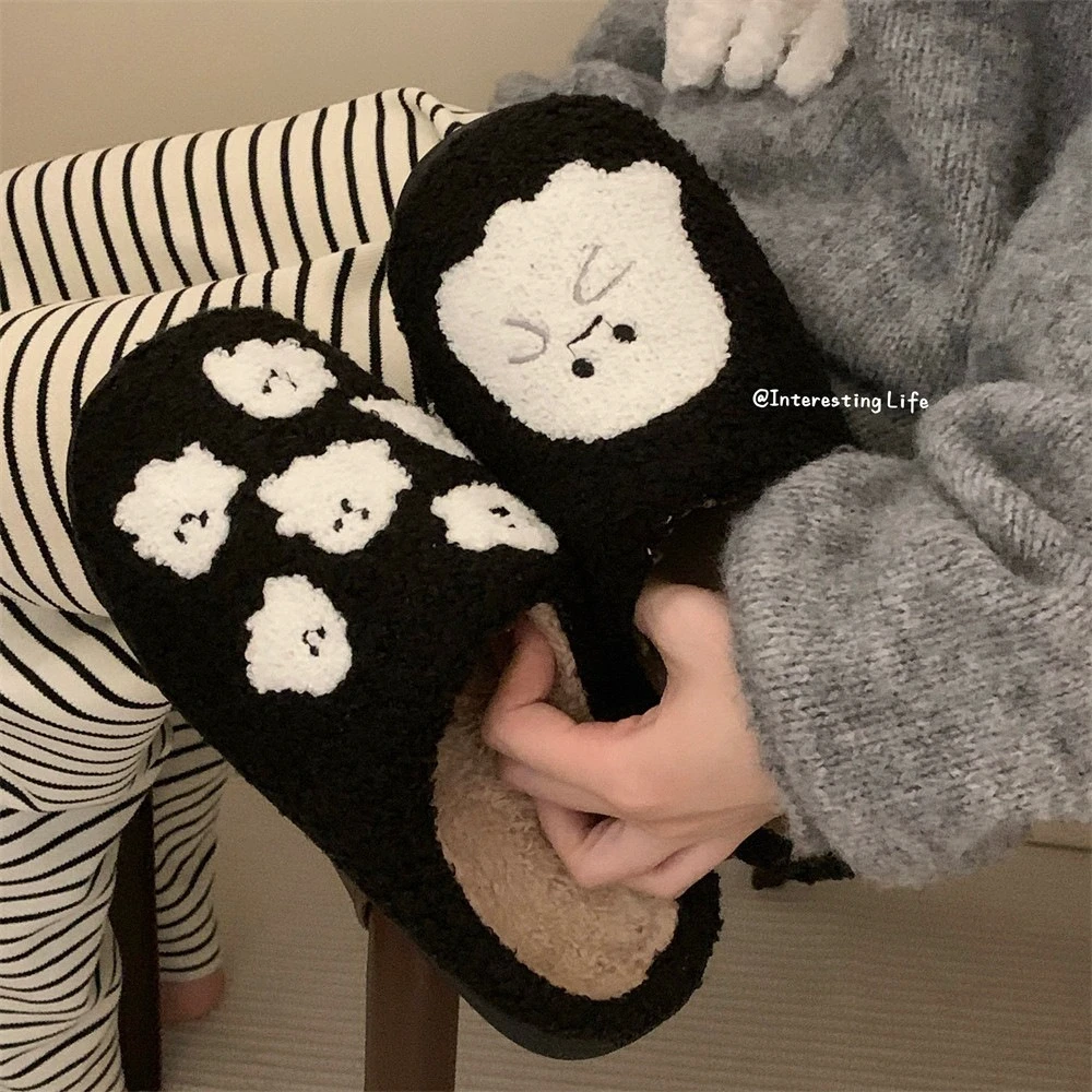 

Halloween Ghost Indoor Fluffy Slippers For Women Men Winter House Shoes Soft Plush Black Color Anti-slip Couples Home Slipper